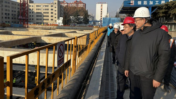 陳一夫到項目現(xiàn)場督導(dǎo)安全生產(chǎn)工作 慰問一線職工